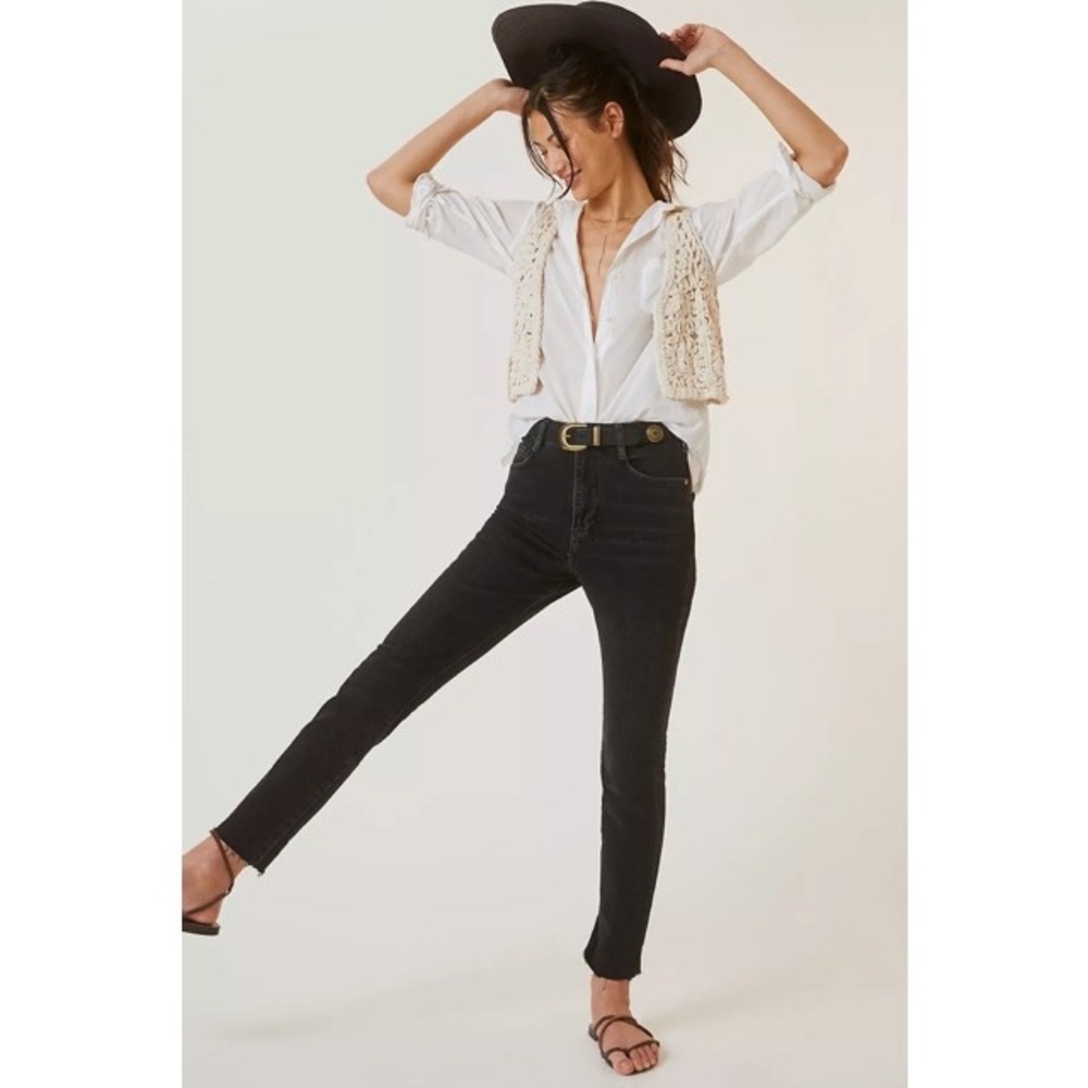 Anthro Pilcro The Cigarette Slim Straight Jean